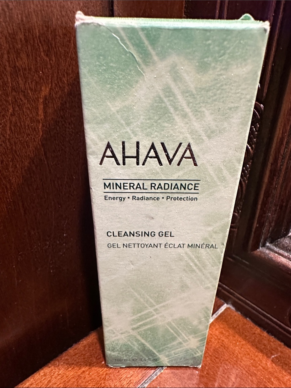 AHAVA Mineral Radiance Cleansing Gel — new in box 3.4oz